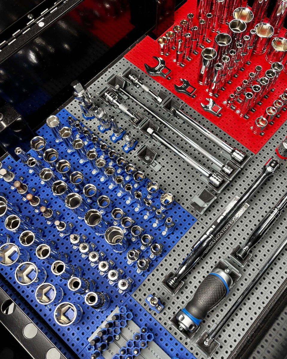 Toolgrid's tweet image. No foam. No drawers full of chaos.

Just next-level layout, insane flexibility, and a look that says:

“Yeah, I know where everything is.”

Toolgrid® - The Standard in Tool Organization!

toolgridsystem.com

#toolgrid #toolorganization #toolbox #mechanictools #mechaniclife