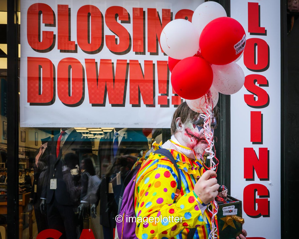 imageplotter's tweet image. And a few more shots from the #WorldZombieDay walk today in London. There was even a preview to the (hopefully not apocalyptic) budget day. 😉 Ps. Polly the dog was my favourite participant, totally chilled out and not phased by the zombie mayhem. Pic set @Alamy_Editorial.