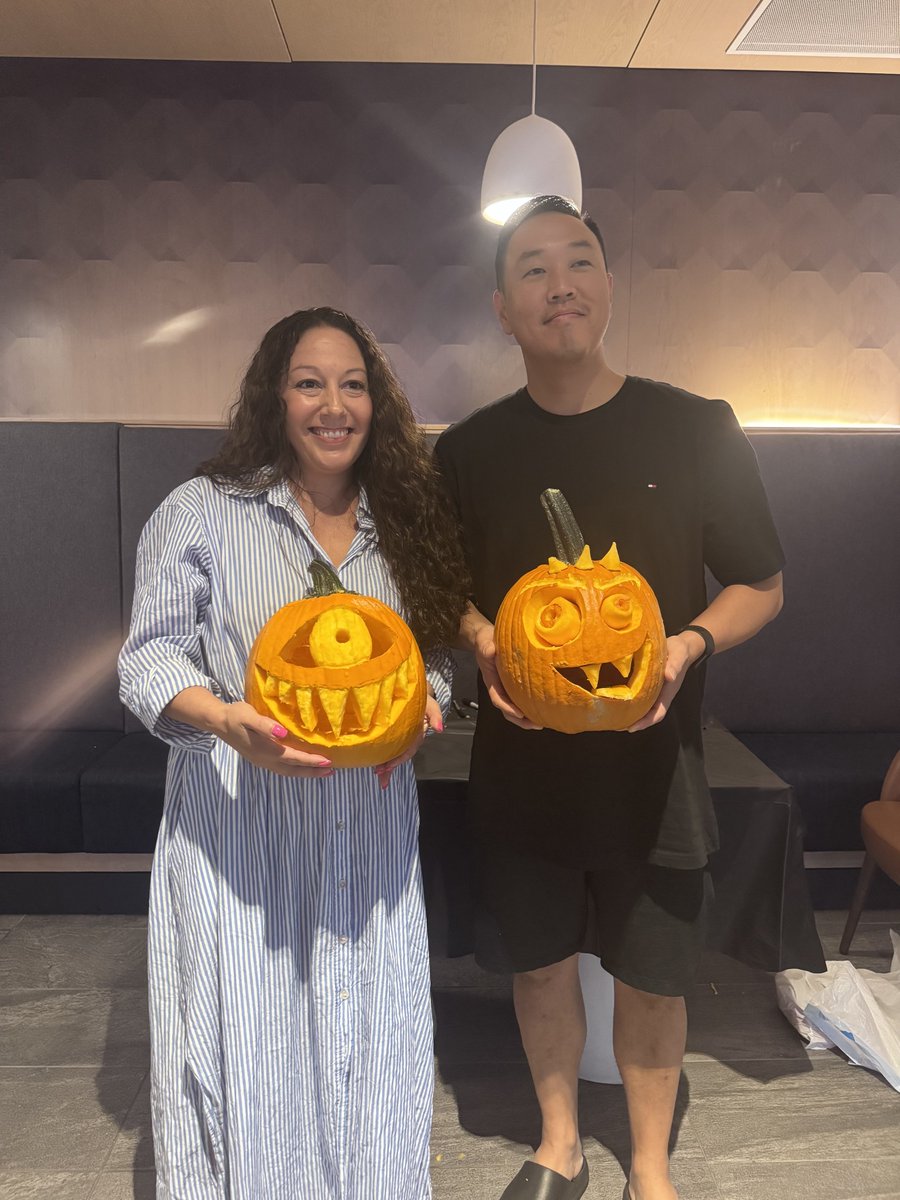 ModeraWestWash's tweet image. Our Pumpkin Painting &amp;amp; Carving event was a hit and there was so much creativity! Thanks to everyone who joined the fun. 🎃

#moderawestwashpark #communityfun #fallvibes