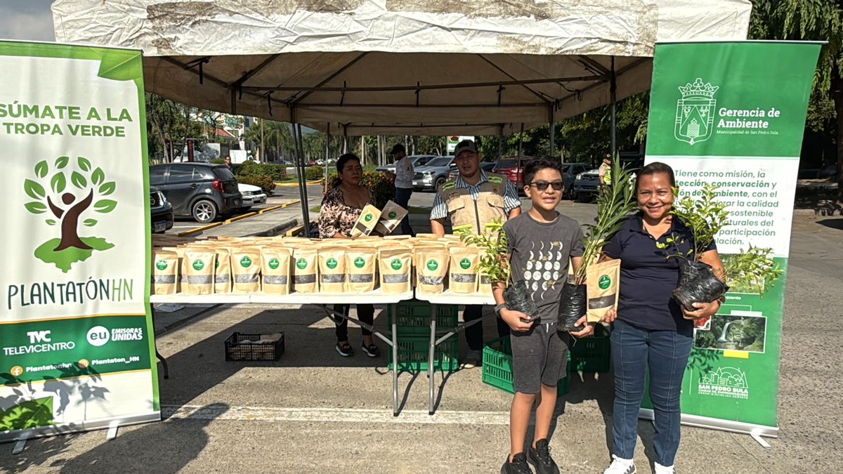 🌳 ¡Aprovecha la entrega de árboles GRATIS!
Estamos en Plaza Santa Mónica, Blvd. del Norte hasta agotar existencias 🍃
Gracias a @municipalidaddesanpedrosula @municipalidadsps y <a href="/gruposcout/">Grupo Scout Nº1</a>.elceibon21.