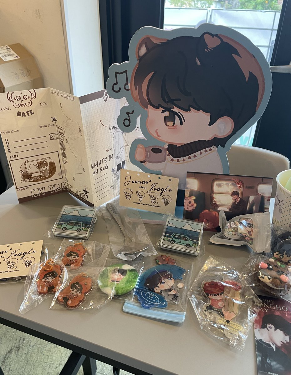 📍Journo’ Jongho at 카페 하트클립
역시 짱~^^! 데코랑 MD 디자인 너무 귀여웠고 스탬프랑 스티커 이벤트 진짜 너무 좋았어용 ㅜㅜ
#쥬르노종호_여행기록중