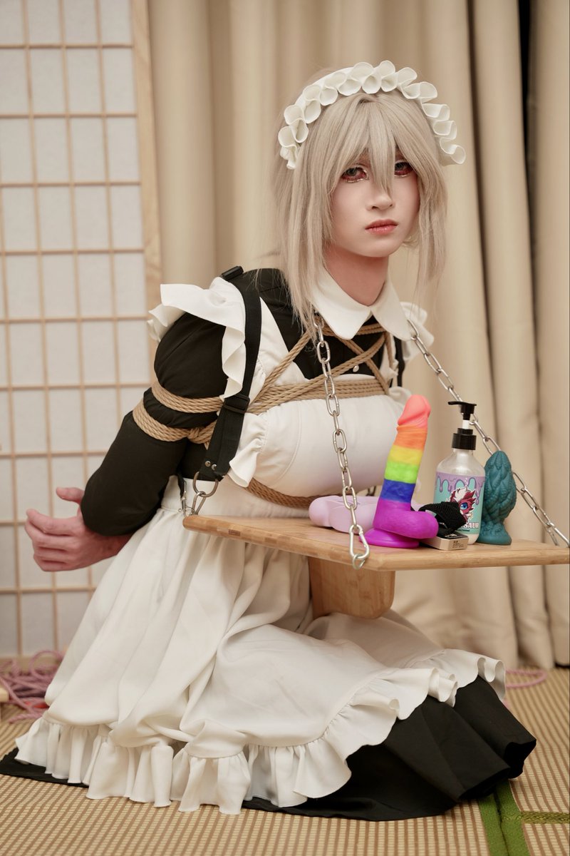 雲伶繩聚· 女傭party
雲伶繩屋好唔鐘意你嚟
🪢<a href="/azreal0202/">Azreal</a> 
🏠<a href="/yunlingshibari/">云伶绳屋</a>