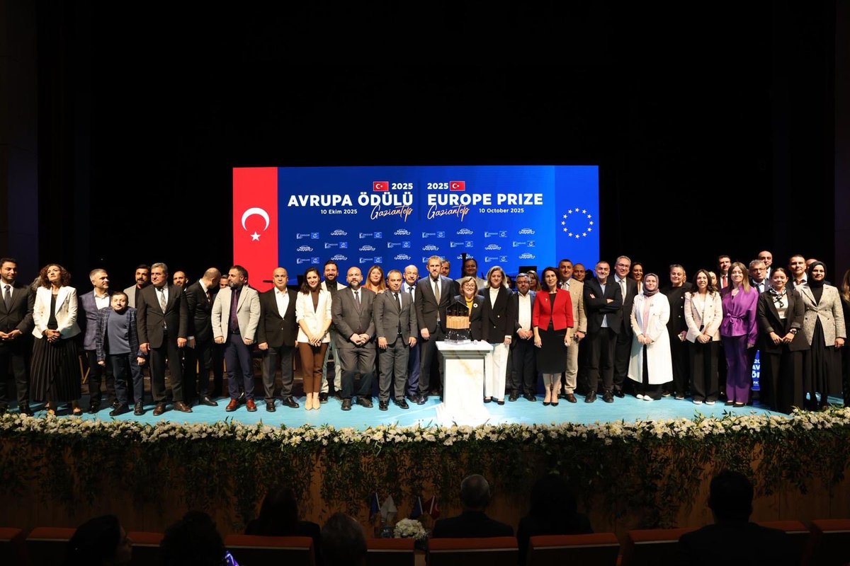 sezercihan20's tweet photo. … @GaziantepBeld olarak Sürdürülebilirlik, çevre ve kültür temelli çalışmalar sonucu 
Avrupa Konseyi Parlamenter Meclisi tarafından #2025AvrupaÖdülü Gaziantepimize verildi.  Bşknımız @FatmaSahin liderliğinde bu başarıda emeği olan tüm mesai arkadaşlarıma şükranlarımı sunuyorum . https://t.co/TExvd0IZ5g