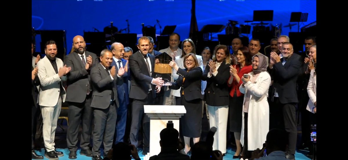 sezercihan20's tweet photo. … @GaziantepBeld olarak Sürdürülebilirlik, çevre ve kültür temelli çalışmalar sonucu 
Avrupa Konseyi Parlamenter Meclisi tarafından #2025AvrupaÖdülü Gaziantepimize verildi.  Bşknımız @FatmaSahin liderliğinde bu başarıda emeği olan tüm mesai arkadaşlarıma şükranlarımı sunuyorum . https://t.co/TExvd0IZ5g