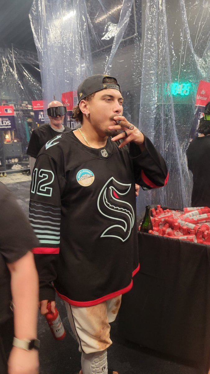 copperleaf22's tweet image. Peak Male Athlete 🇨🇦 
#WANTITALL 
#SeizeTheMoment