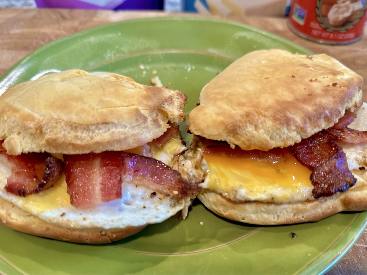 More Mmm-magic: bacon, egg &amp; (good) cheese breakfast sandwich - 3 XL eggs, 1.25 C goat milk powder, 1.25 C butter powder, 1 T. baking powder = 🤯 carnivore meal! Makes 4 rather large biscuits.
Air fryer: 325 degrees, 12 mins; flip half way through.
Thanks to <a href="/CaryKelly11/">💯 Cary Kelly 💯</a> 👏🏼