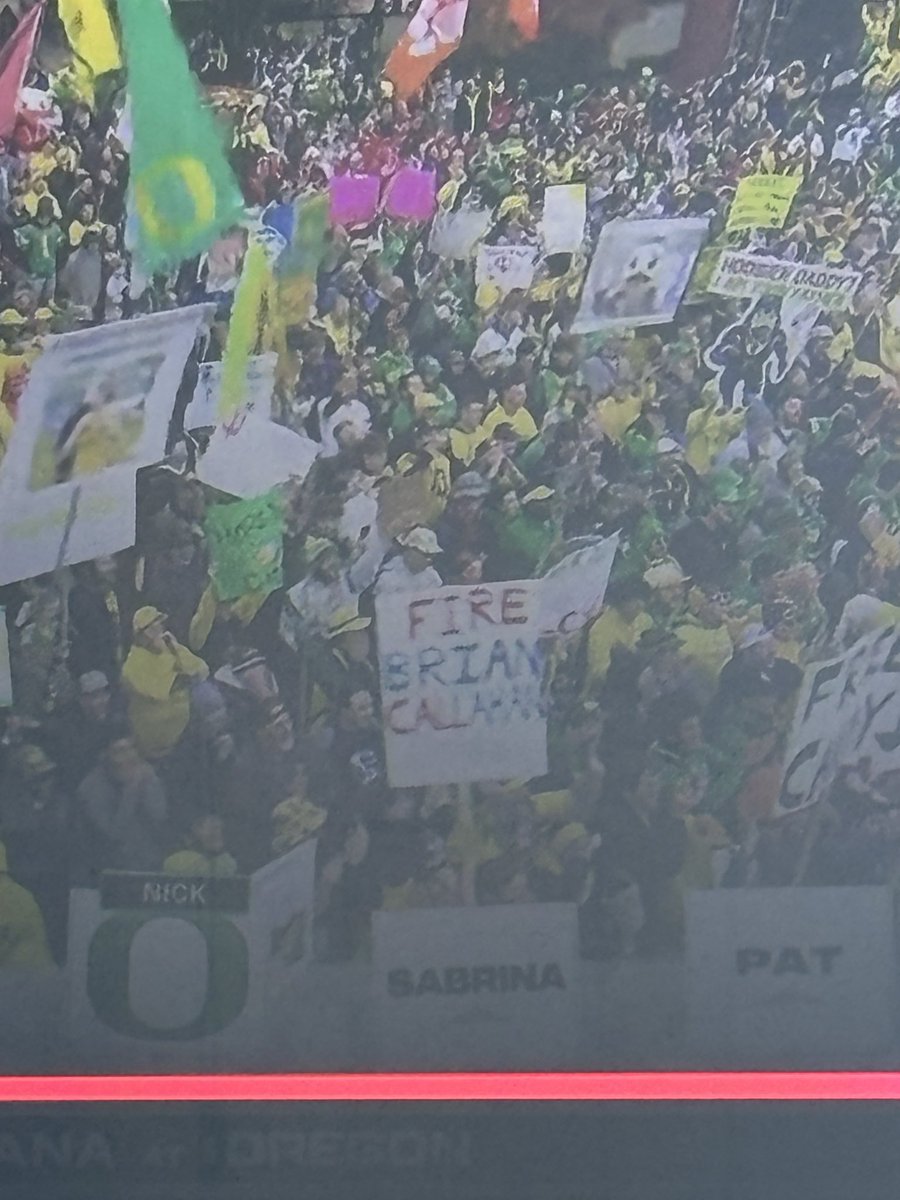 matt_stcharles's tweet image. EVEN THE FOLKS IN EUGENE WANT HIM GONE #Titans