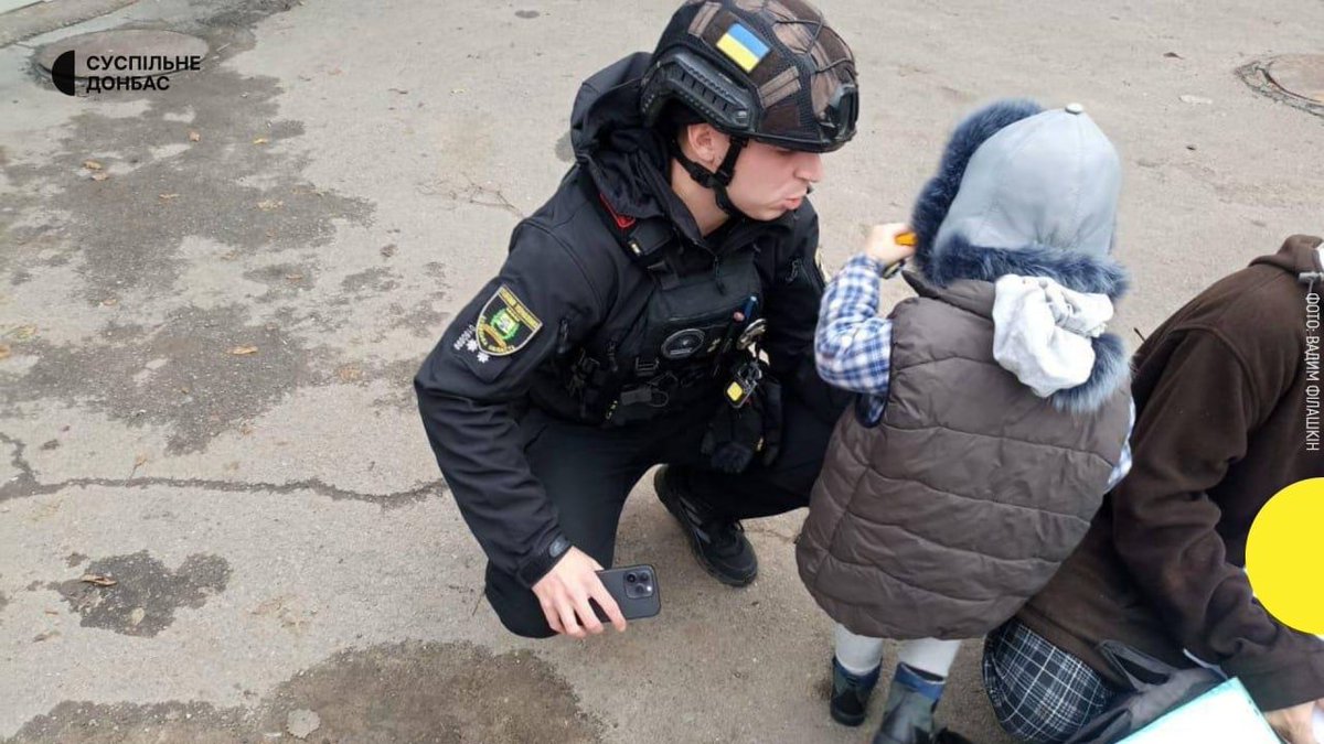 United24media's tweet image. ⚡️Russia bombed a church in Kostiantynivka, Donetsk region, killing two and injuring five.

Police say a FAB-250 guided bomb hit the St. Job of Pochaiv Church. 

A 2-year-old boy was evacuated after losing his mother and seeing his father and grandfather wounded.