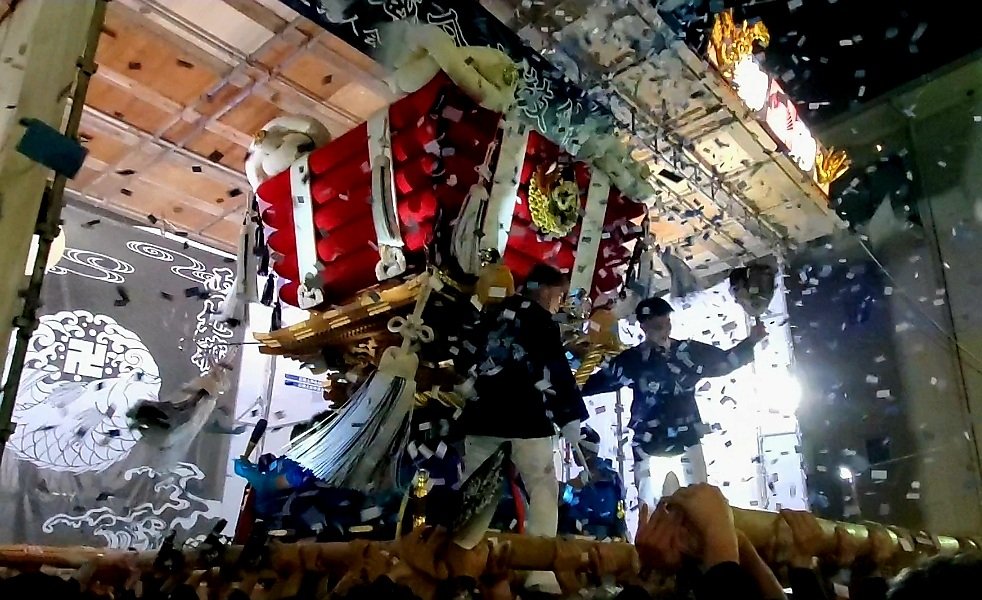 西地蔵会ふとん太鼓、堺型の屋根付き太鼓