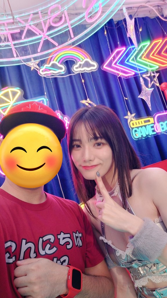 Yaiyeah2's tweet photo. 少し残念だけど、もう一度宮下玲奈さんにお会いできてとても嬉しいです🥰 https://t.co/asxgRfWJ5M