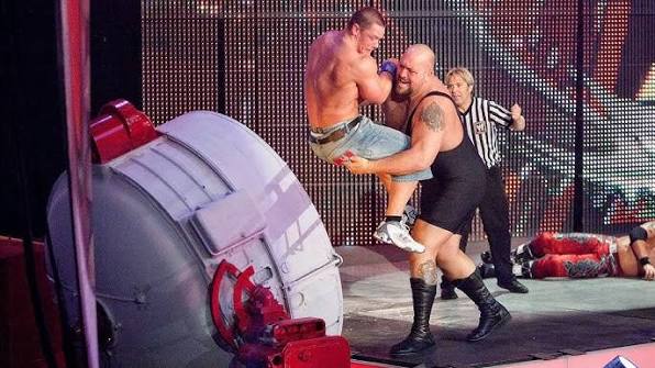 CissarAlomoto's tweet photo. Si lo pensamos mejor, solo la tombstone fue en homenaje a Undertaker. La chokeslam seria para Big Show que era su llave principal y también fue un rival importante de Cena 👊
#WWE #JohnCena #WWECrownJewel @JohnCena 
@PaulWight https://t.co/9xv83FBhRk