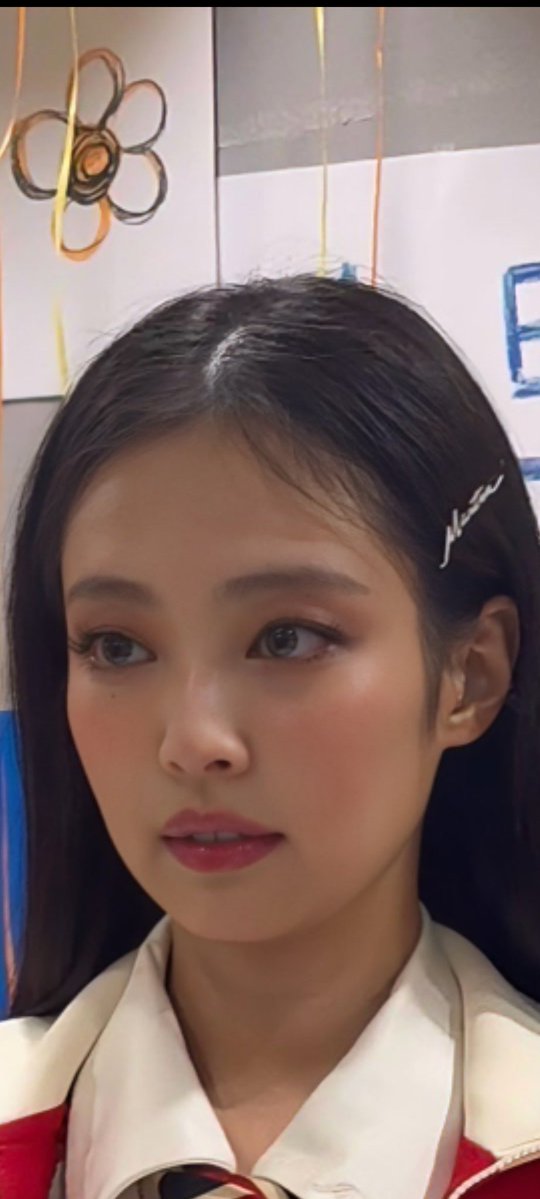 ninikumaku's tweet image. Cantik. Banget. 🥹🧡

MANTRA FIRST ANNIVERSARY
#PrettyGirlsforJENNIE
#JENNIE #제니