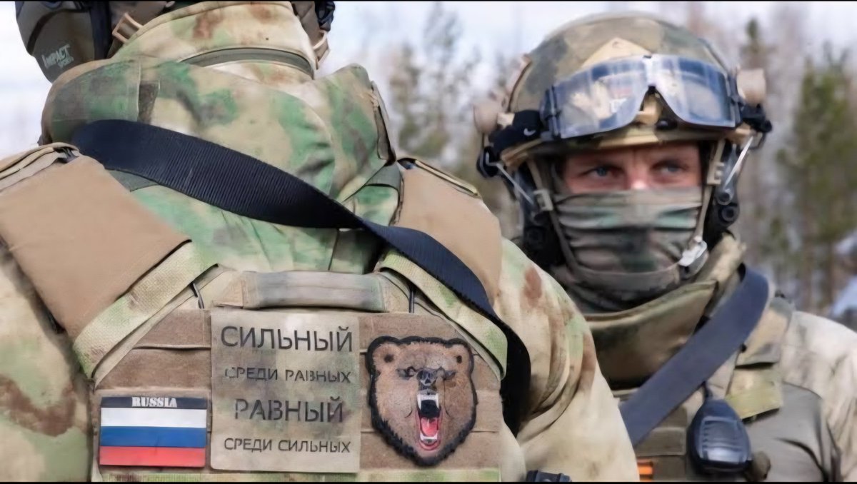 aleksbrz11's tweet image. 🚨BREAKING NEWS

The Russian army targeted and destroyed British and Ukrainian officers at the Chugayev oil refinery in the Kharkov region.