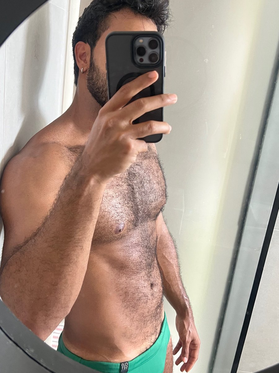 Rocco (@roccosants) on Twitter photo 