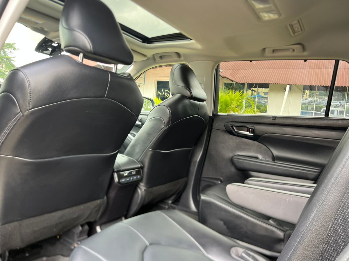 datogoniboy_'s tweet image. 🚘 2022 Toyota Highlander XLE — where comfort meets confidence.
Luxury interior, smooth performance, and tech that keeps you in control.
Perfect for family, business, or adventure.

📍 Location: Abuja
💰 Price: ₦65M
📞 Call/WhatsApp: 0811 817 0832 
#AbujaTwitterCommunity