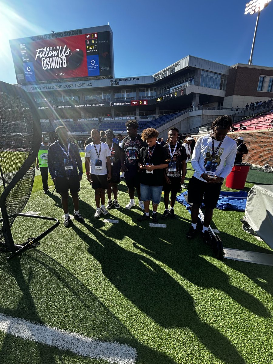 Nate Ray tweet media