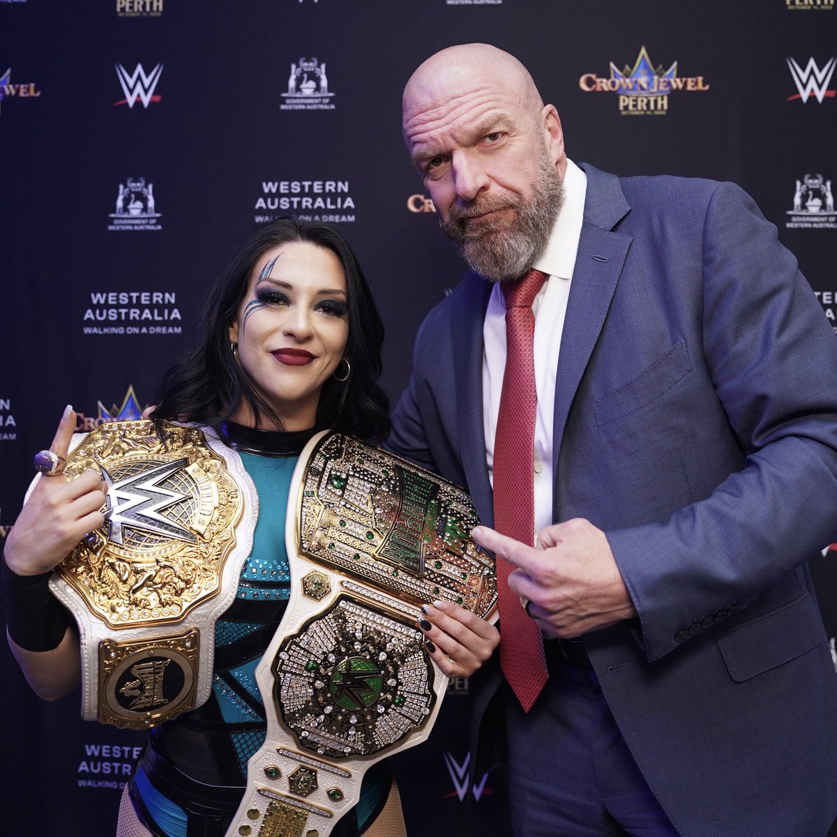 TripleH's tweet image. Two of the very best add more gold to their collections. Congrats @Steph_Vaquer & @WWERollins! #WWECrownJewel