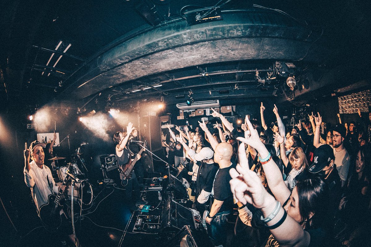 ulma_s_j's tweet photo. 10/11(土) at #Ikebukuro_Adm
@adm1000pai 

- The Retracement vol.3 Nighttime -
ULMA SOUND JUNCTION
20TH ANNIVERSARY TOUR

Thanks!!! 
◤set list◢

1, utopia 
2, memorise unclear
3, Criminal
4, elem-5/6/7 
5, 1day A suite 
6, gift (Live Ver.)

EN, A New World

🎧 https://t.co/Vhz7zO0q6r
☝️Check Here!!
🎶https://t.co/67f2yhuUvm

#ulmasoundjunction #ulma20th
#ハシグチカナデリヤ #HUMANDRIVE
#TheRetracement

📸photo
@jvnphoto168