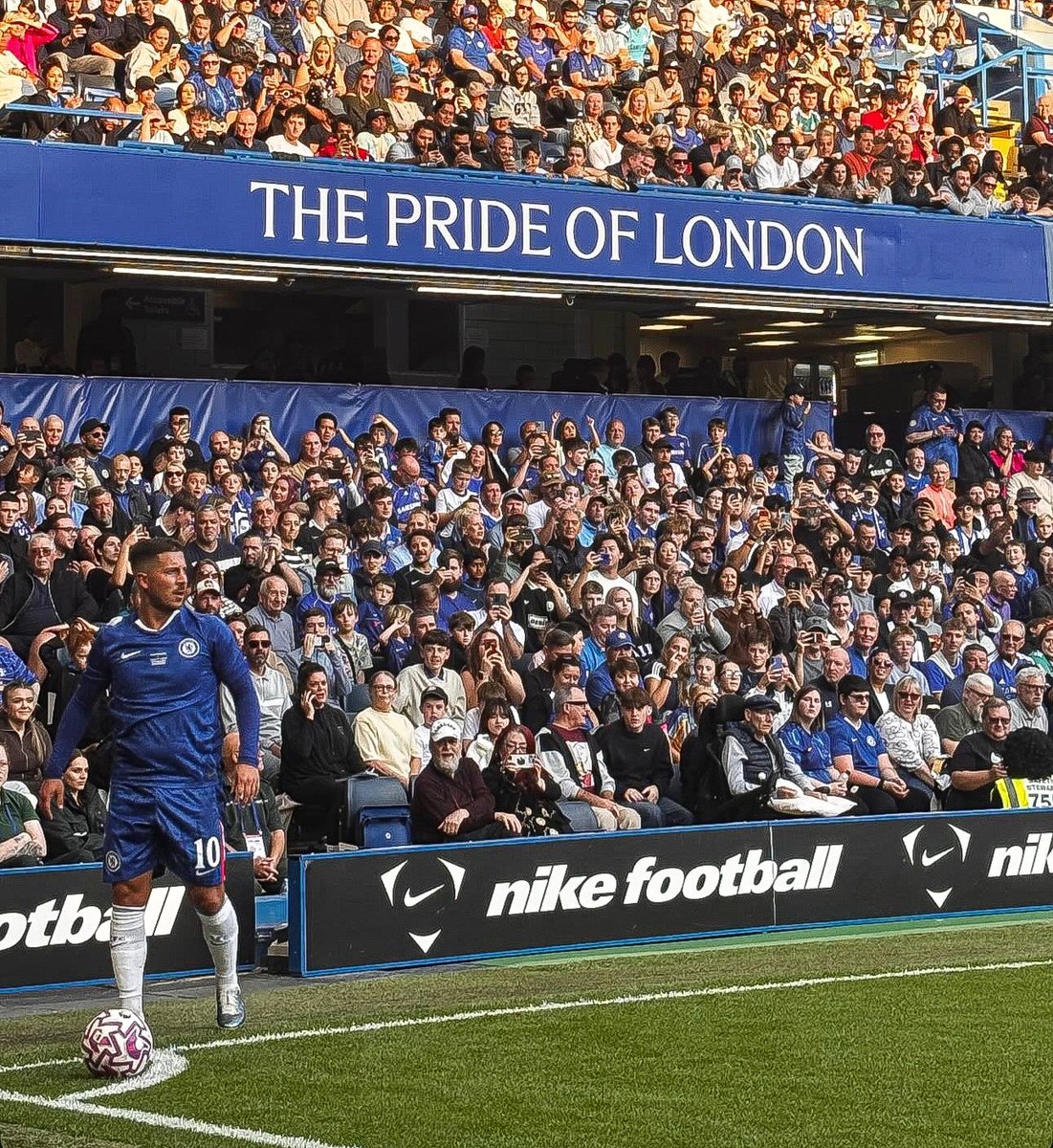 chelsreport_'s tweet photo. All eyes on Eden. 👀✨ https://t.co/HcSLKXjmLv