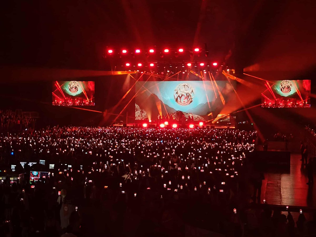 shedxe19's tweet image. Forda documentation si frenny. Punong-puno daw.
SB19 BEDAZZLES DUBAI
@SB19Official #SB19
#SaWWorldTourDubai