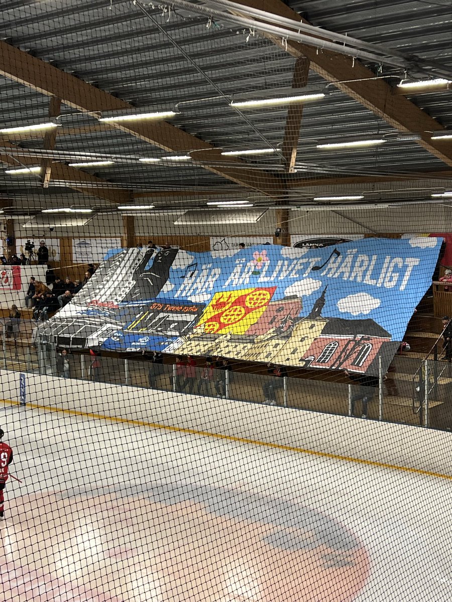 tyresoFans's tweet photo. Hemmapremiär 11/10-25

Foto: Tyresö Nyheter https://t.co/ccQojEFVdO