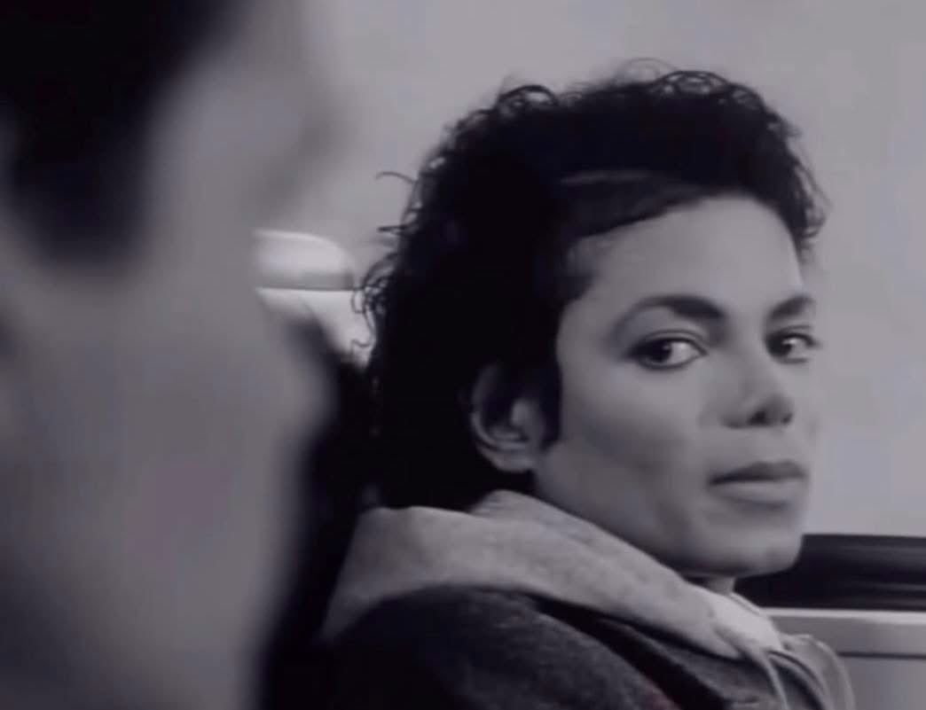 When she start acting like it's a privilege to talk to her just cuz she fine