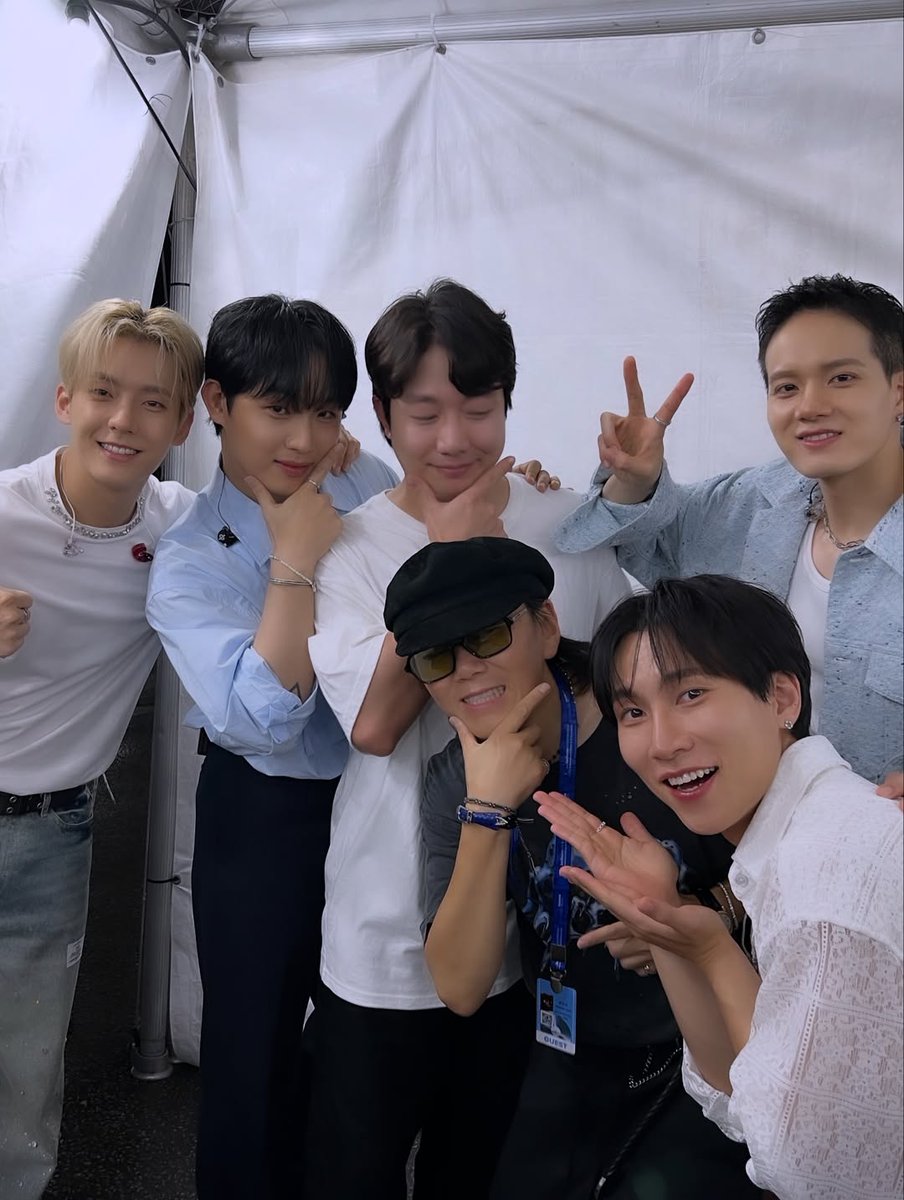 BTOBSupports's tweet photo. [SNS] 251011 #BTOB #SEOEUNKWANG #LEEMINHYUK  #LIMHYUNSIK #PENIEL on zzinmo's Instagram Post Update (3/3)
 
🔗https://t.co/aGPUcpFm93

#비투비 #임현식
@OFFICIALBTOB @BTOBCOMPANY @BTOB_SEKwang @btob2mh @BTOB_IMHYUNSIK @PenielShin https://t.co/Kmvrn7v7cy