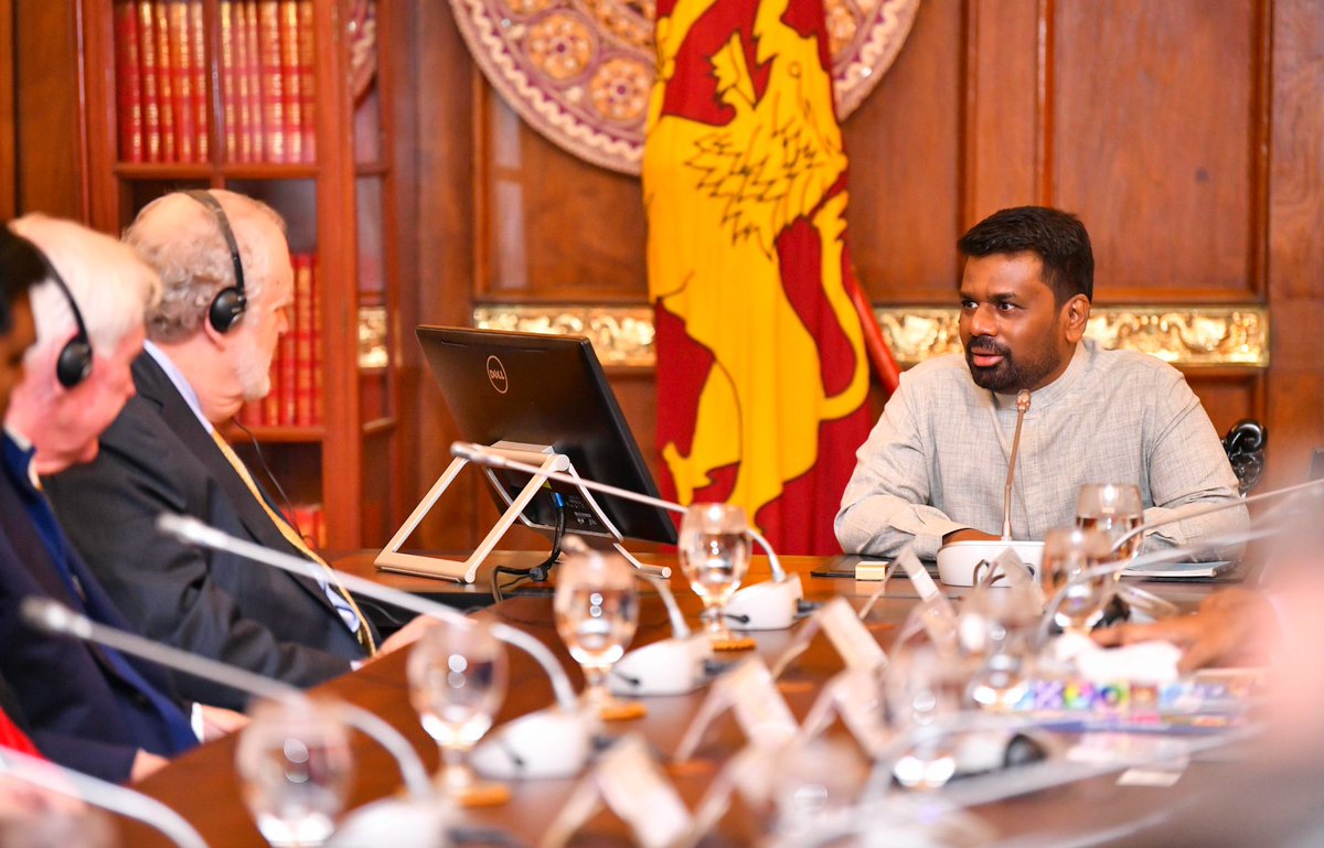 anuradisanayake's tweet image. Met with a delegation of U.S. business leaders today at the Presidential Secretariat. Excited to showcase Sri Lanka&apos;s robust investment opportunities and the government&apos;s commitment to fostering a secure and transparent environment for foreign investments.