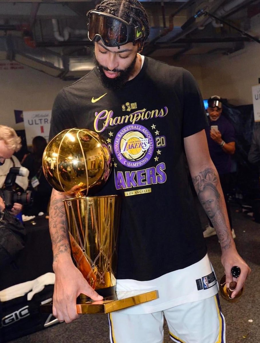 ADHDGoat's tweet image. five years ago today, we won first 🏆