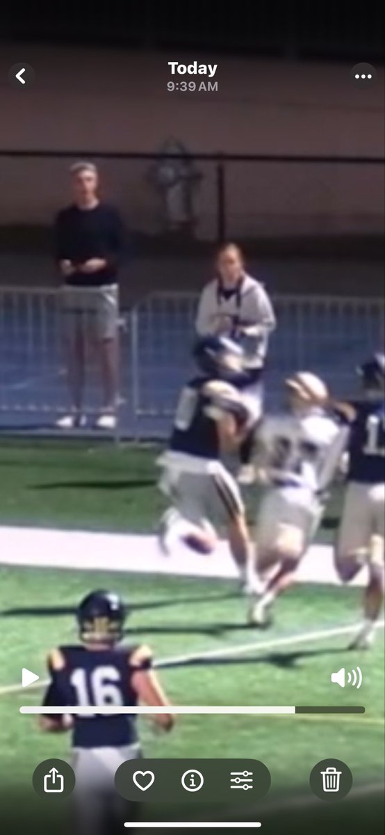 SMACATL's tweet image. Two 1st half INTs in the end zone by @engin_mccarthy keep it close and @MaristRecruits show fortitude come back in the 2nd half to beat rival St. Pius 28-21 on @GPBsports