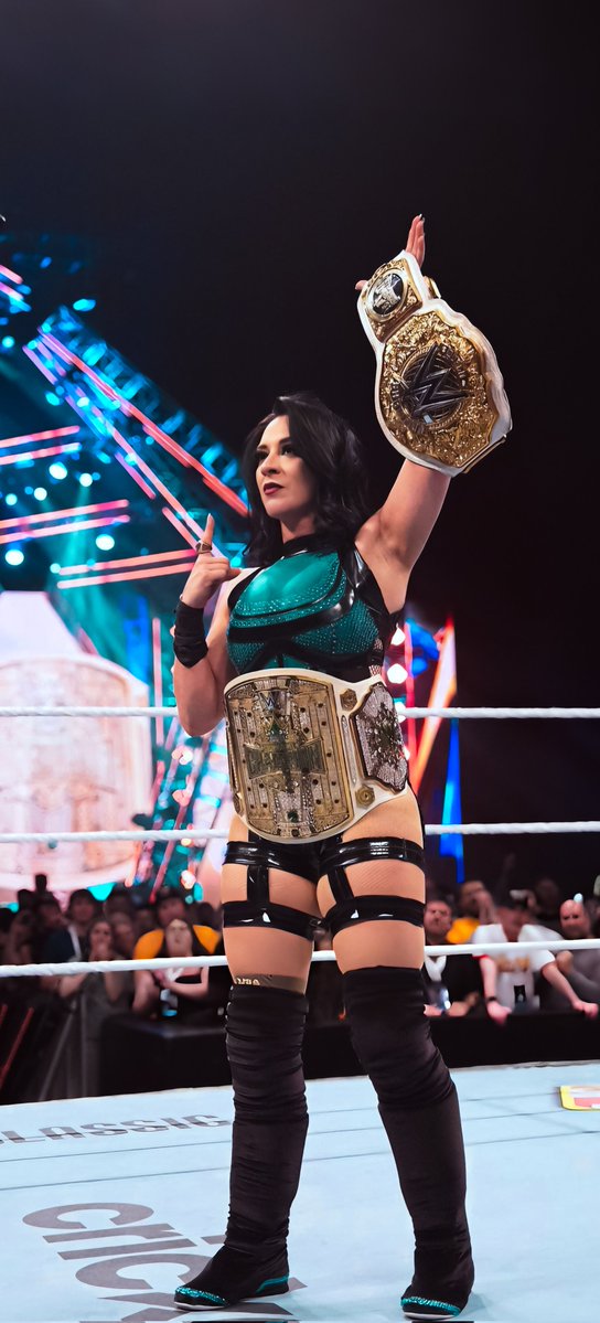 Design_JaiAK___'s tweet image. Stephanie Vaquer Wallpaper! 👑 

#WWECrownJewel
