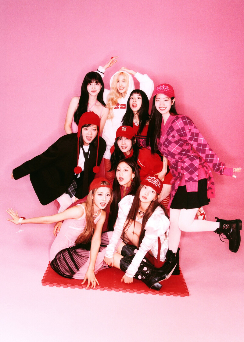 TWICEintcharts's tweet image. .@JYPETWICE becomes the first K-Pop group with multiple songs charting for 100 days on Global Spotify the same year since NewJeans in 2023.