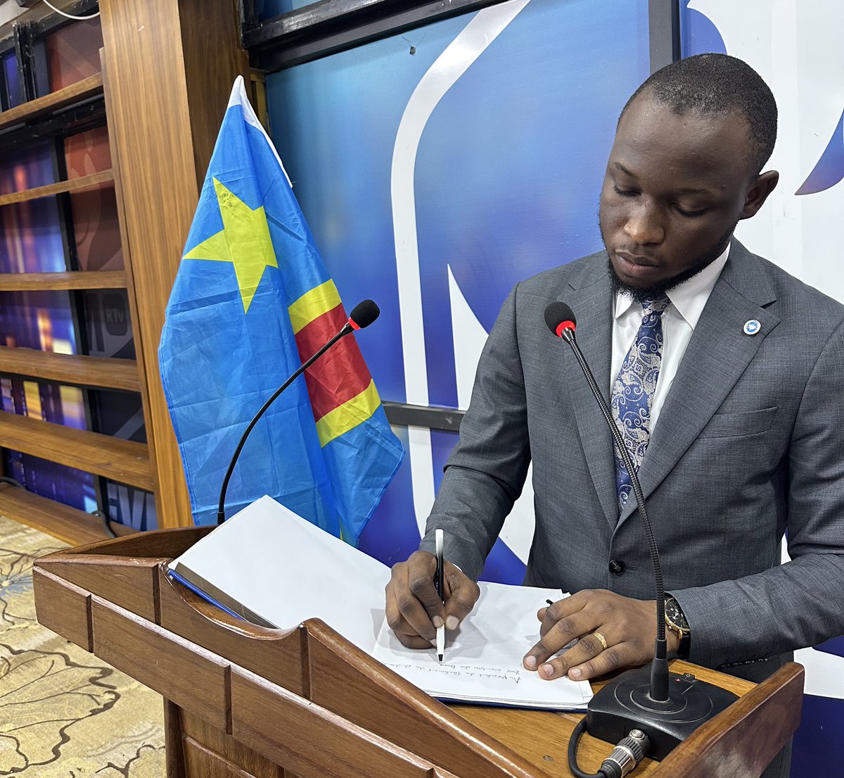 Isaac Mukendi T. tweet media