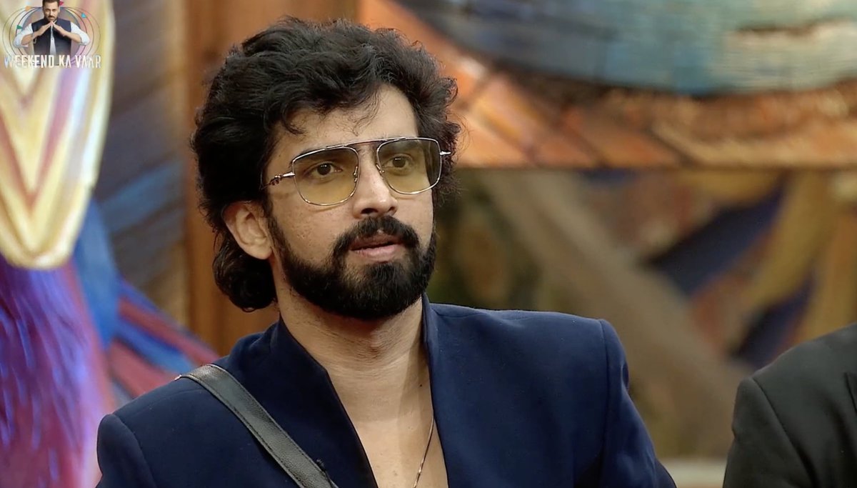 beingrachit_'s tweet photo. see, tanya is absolutely not flawless. BUT the way her CLOSEST besties zeishan n amaal threw her under the bus..both said 'she's faking it n always does sympathy card'. #TanyaMittal always stood for these two losers btw https://t.co/b7Auz2WKrY
