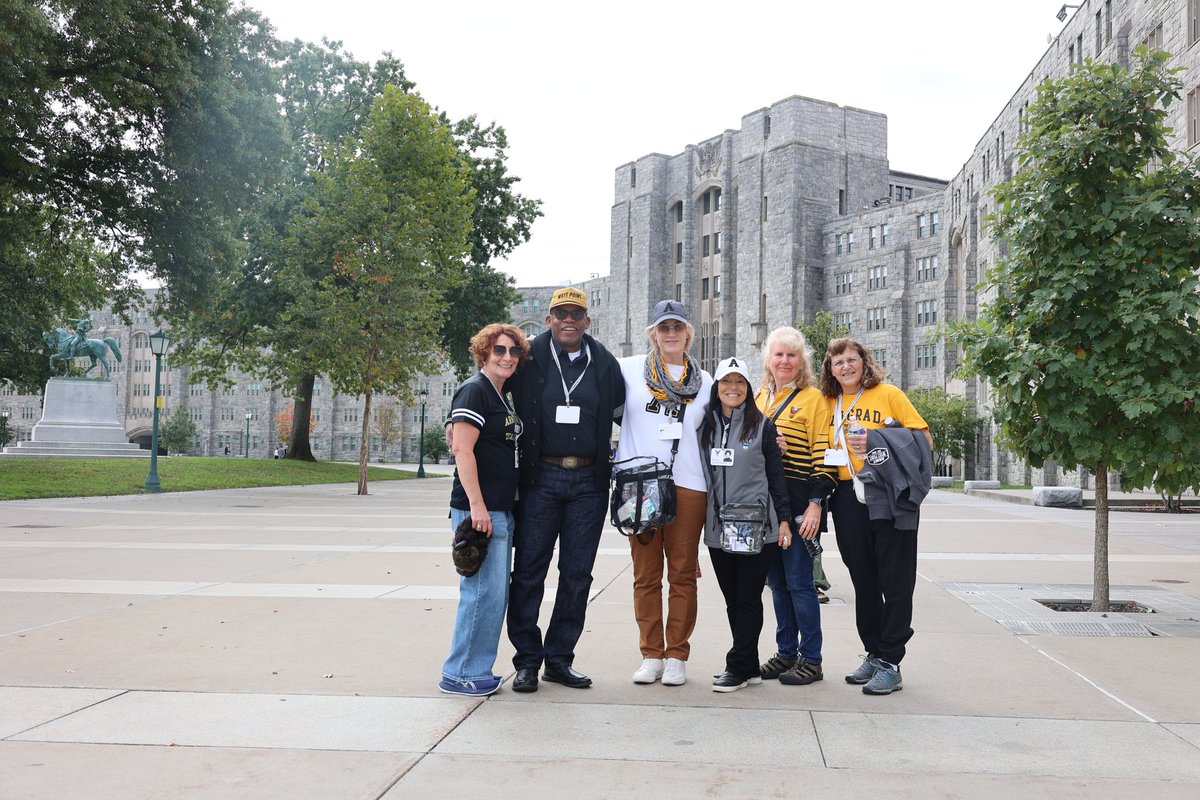 🖤💛It’s Homecoming Weekend at West Point!🖤💛
Welcome back to the banks of the Hudson, #OldGrads! From the parade &amp; tailgates to reconnecting with classmates &amp; cheering on the Black Knights, this weekend is all about celebrating our shared pride, tradition &amp; the #LongGrayLine.