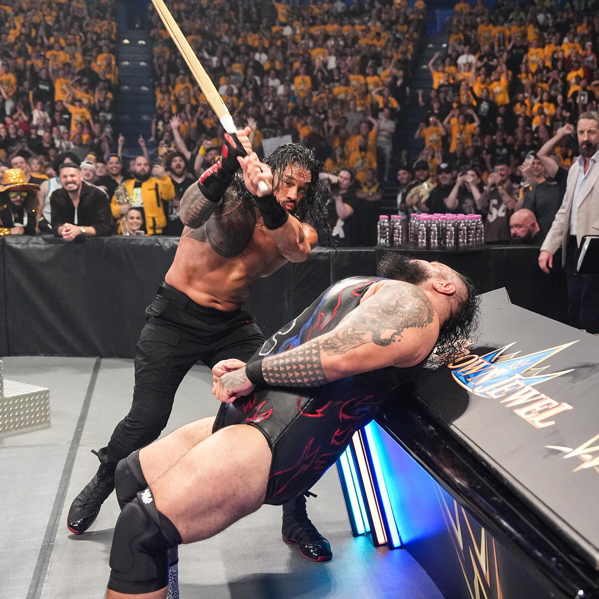 RomanRSource's tweet image. #WWECrownJewel Digitals: roman-reigns.com/Photos/thumbna…

#RomanReigns #RomanEmpire #TribalChief #OTC #HeadoftheTable #WWE