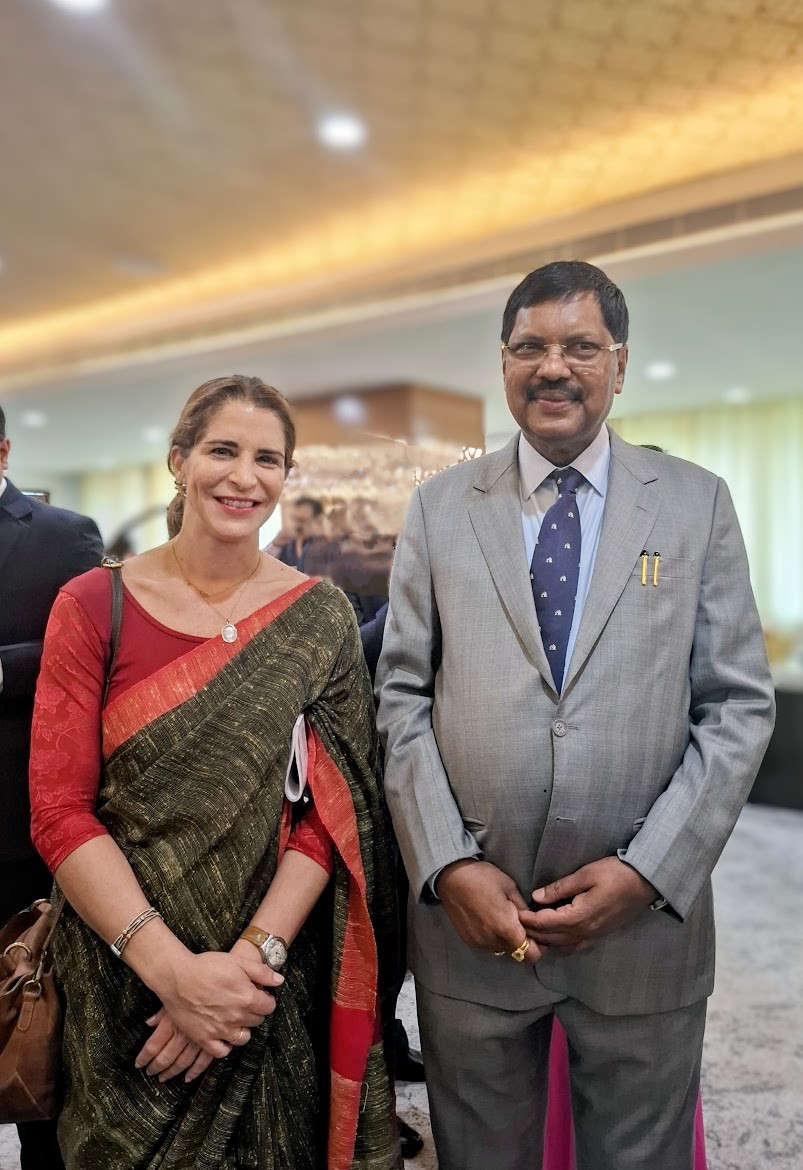 SoledadHerrero's tweet image. Chief of Justice of India Bhushan Ramkrishna Gavai reminded us today, at the National Consultation to Safeguard the Girl Child in the Supreme Court, that society's stature is measured by how we treat our children, specially girls.
When Girls Advance, Nations Move👩🏿🤝👩🏽
#DayOfTheGirl