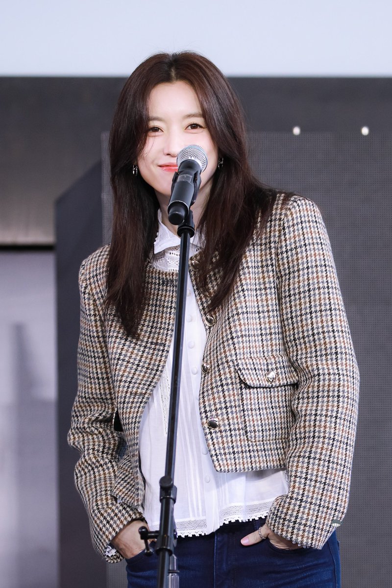 250920 이렇게 귀여우면 어떡하라고, 어풍하라고, 어떡과라고, 어뜨카라고, 억떡하라고, 우뜨카라고, 모루카라고, 오픈카라고, 엉뜨켜라고, 엉뚱하라고, 오또카라고, 어뜰하라고, 어떡콰라고, 어뜨카라고, 우뜨카라고

#한효주 #hanhyojoo
#로맨틱어나니머스