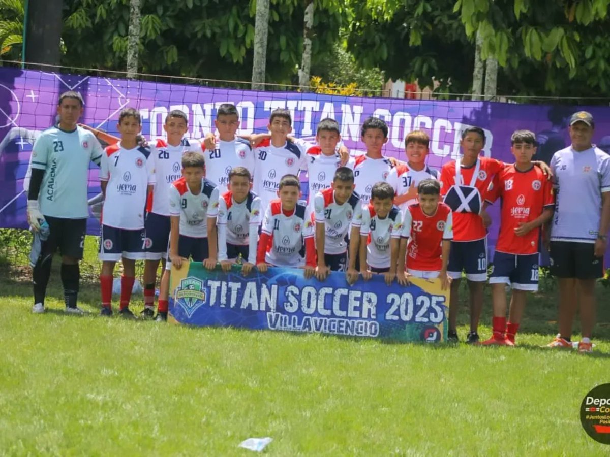 ClubAcademiaFC's tweet photo. Categoría 2012 ⚽🇩🇰
Subcampeones Copa Titán Footing Soccer Cup🥈🏆
#vamosacademia
#vamoslosrojos
#vamosquevamos https://t.co/OgroaVMXov