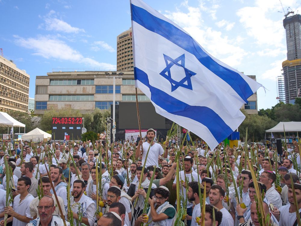nationalpost's tweet image. 🇮🇱 &quot;All Jews are cautiously rejoicing in light of the announced return of the hostages,&quot; writes @Anthony__Koch. &quot;While celebrating this deliverance is right, it would be wrong to mistake it for peace.&quot;

Why the Mideast peace plan may lead to more violence ⬇️…