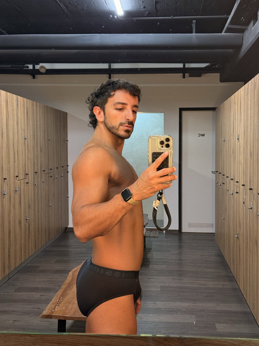 itsjustalf0's tweet image. After gym check ! #workout #postworkout #bodycheck #gymboy