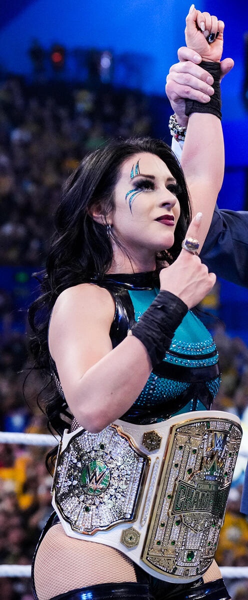 dailyWrestling0's tweet image. Stephanie VAQUER has done it all in just 1 year 🔥 
#WWECrownJewel