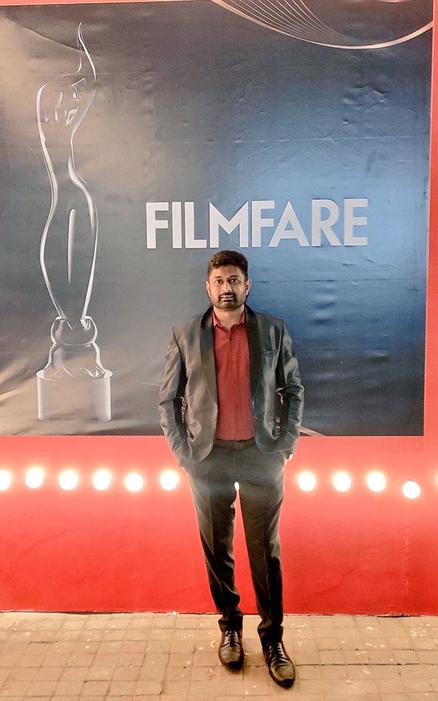 Our #SRKGujaratCFC admin <a href="/Shailav_/">Shailav</a> is attending the <a href="/filmfare/">Filmfare</a> 2025 &amp; his is ready to cheer King 👑 Khan with his team at the event. 

<a href="/iamsrk/">Shah Rukh Khan</a> <a href="/filmfare/">Filmfare</a> #ShahRukhKhan

#70thFilmareAwards #Filmfare #King #KingKhan #70thHyundaiFilmfareAwards2025withGujaratTourism #Ahmedabad