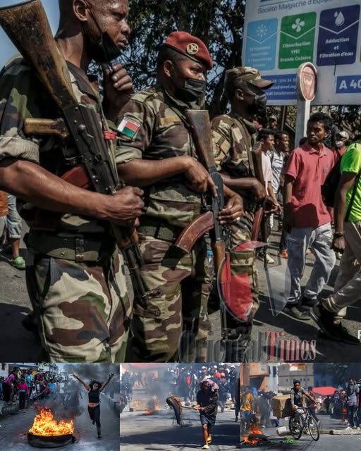 AfricanHub_'s tweet image. BREAKING NEWS:

Soldiers in Madagascar have rejected an order to shoot protesters

“They Are Our Friends, Brothers And Sisters” ~ Madagascar Soldiers Publicly Urge Colleagues, Police To ‘Refuse Orders’ To Shoot Protesters As Several Thousands Of Gen Zs March In The Capital,…