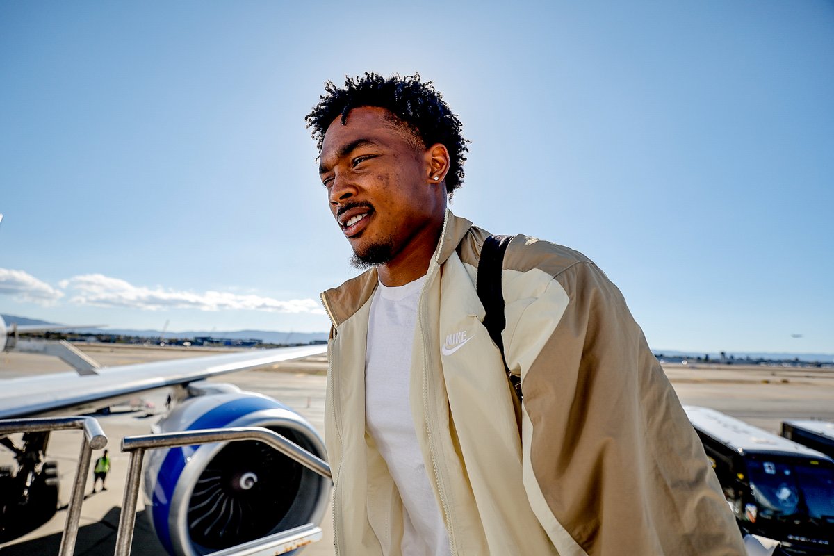49ers's tweet image. 📍 Tampa, we&apos;re here!

@united | #FTTB