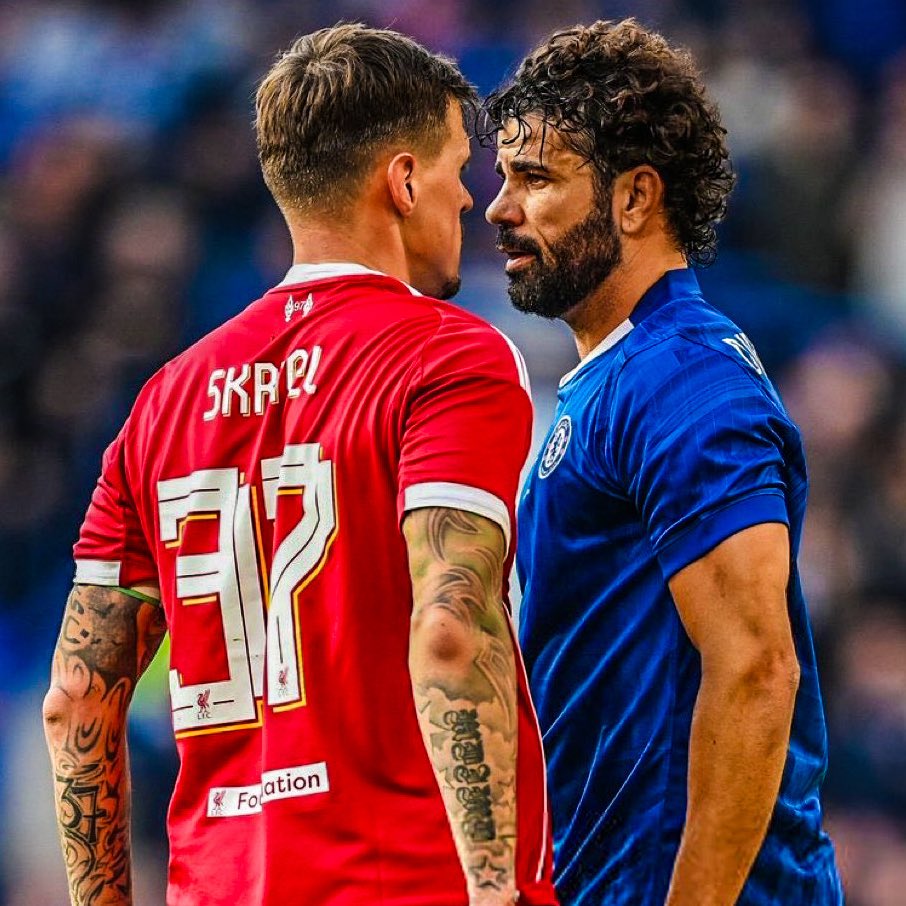 eurofootcom's tweet photo. Diego Costa vs Martin Skrtel again... 😅⚔️ https://t.co/HGtuJDHd0b