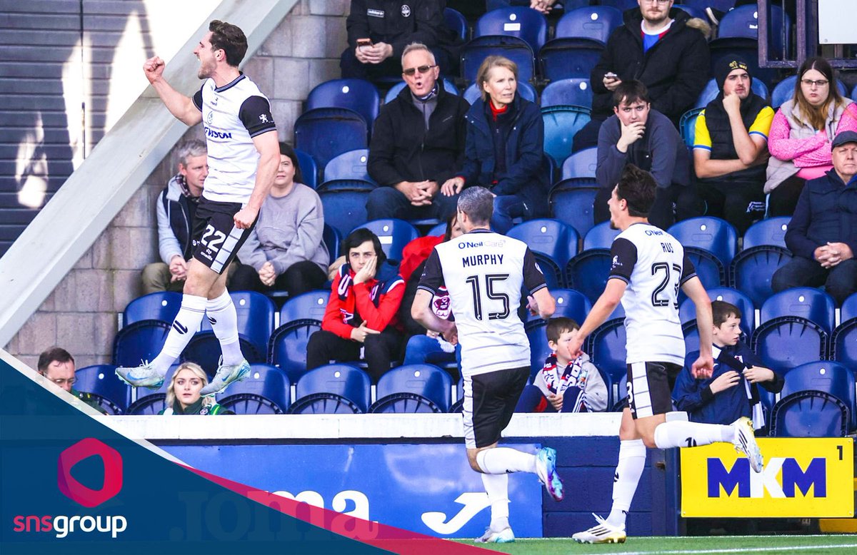 snsgroup's tweet image. 𝐌𝐚𝐫𝐤 𝐌𝐜𝐊𝐞𝐧𝐳𝐢𝐞 𝐀𝐩𝐩𝐫𝐞𝐜𝐢𝐚𝐭𝐢𝐨𝐧 𝐏𝐨𝐬𝐭 👏🏻

It’s now 4 goals in 4 games for Ayr United’s Mark McKenzie who’s opener sent Scott Brown’s side on their way to a 2-0 victory away to Raith Rovers! 

#WHChamp
