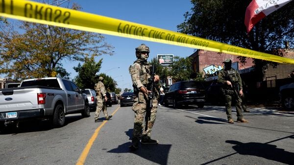 BrijSoral88's tweet photo. US school campus shooting: At least 4 dead, 12 injured in #Mississippi; 18-year-old suspect at large
#schoolfiring #LelandHighSchool 
#WashingtonCountySheriff https://t.co/cCpAzqi4hy