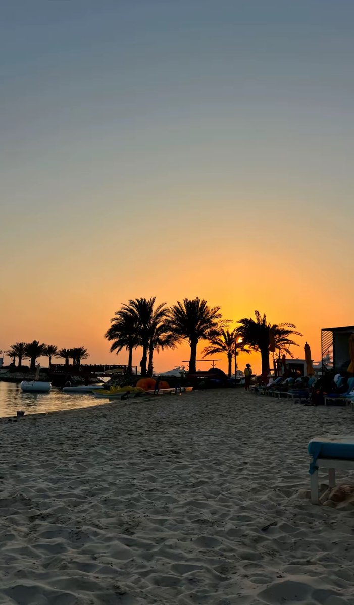 o2f's tweet image. صافح وسامح واترك القال والقيل…
خلك نضيف القلب والعمر مره
#مساء_الخير