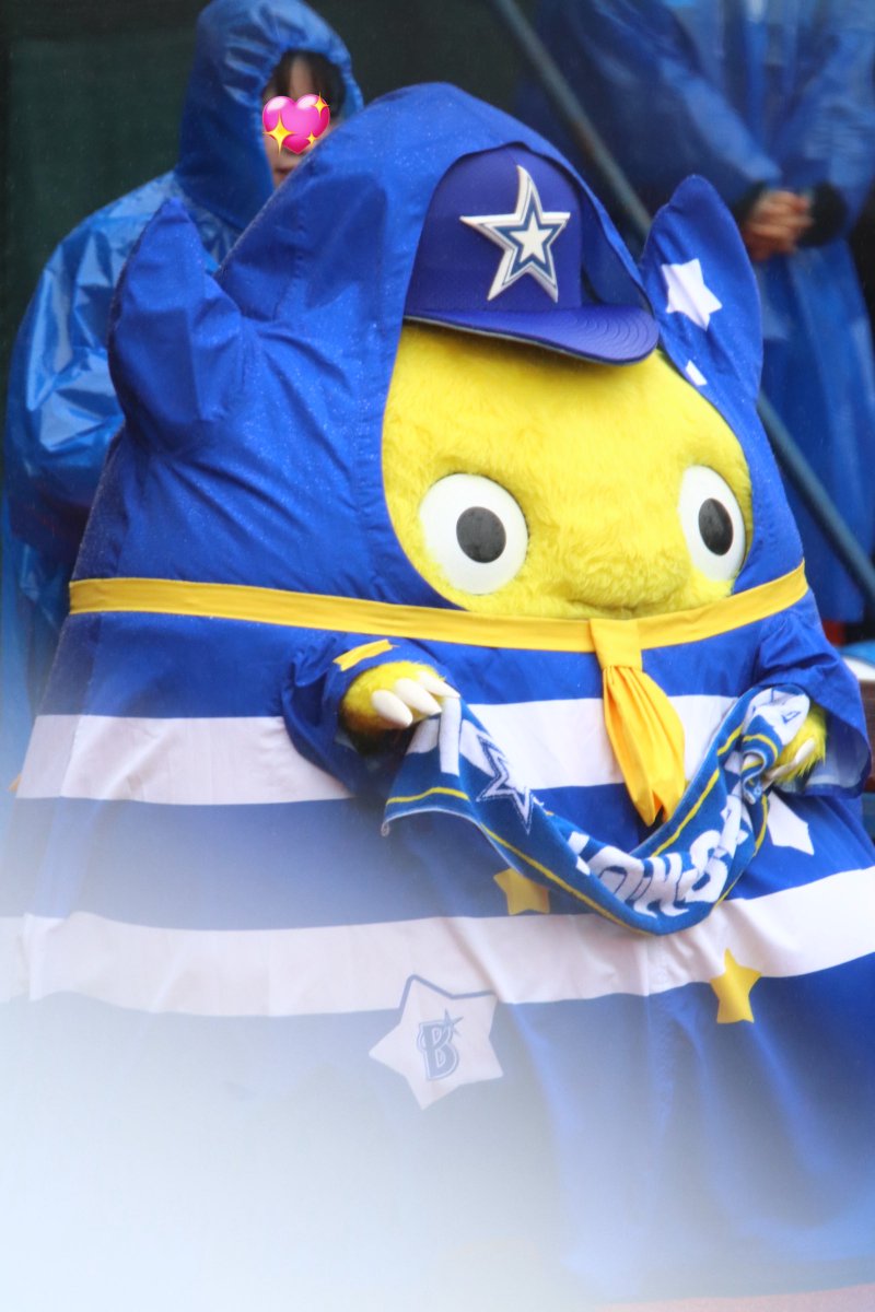 xydb_dena31's tweet image. チャピーさん雨でもご機嫌だった✨
#チャピー
#baystars
#CSファーストステージ2025
2025/10/11